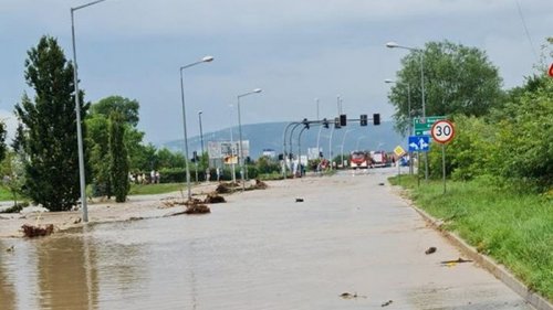 В Польше затоплены сотни дорог и дома (фото)