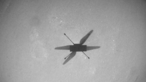 Вертолет NASA пролетел рекордные полтора километра на Марсе