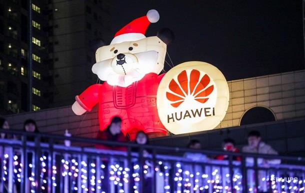 Huawei наказала сотрудников из-за твита с iPhone