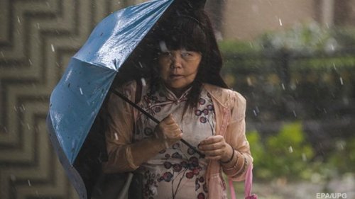 В Японии из-за тайфуна эвакуируют 160 тысяч человек