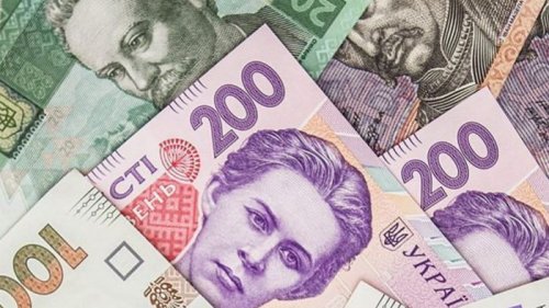 71-летнего мужчину приговорили к трем годам условно за незаконное получение карантинных 8 тысяч