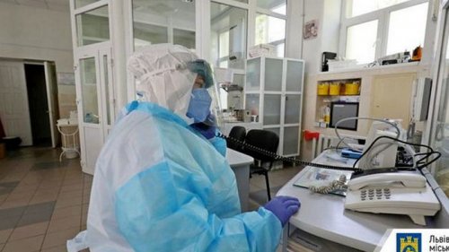 COVID-19. Украина договаривается о поставках инновационного препарата прямого действия