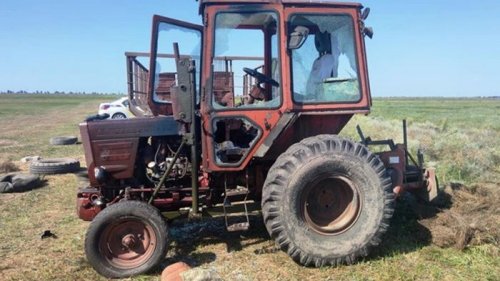 Житель Херсонщины стрелял и угрожал в поле работникам