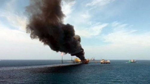 В Мексиканском заливе на нефтяной платформе вспыхнул пожар, есть пострадавшие