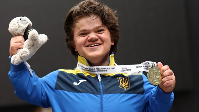 Шевчук выиграла золото Паралимпиады в пауэрлифтинге