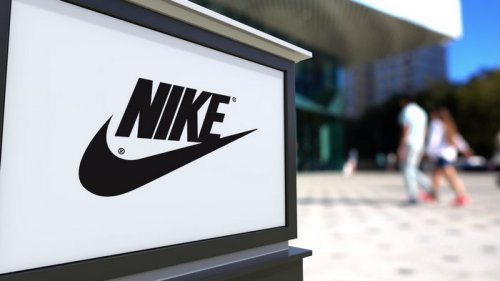 Nike отправил работников во внеплановый отпуск