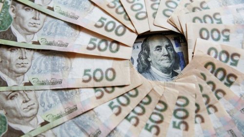 Курсы валют на 13 сентября: гривна усилила рост
