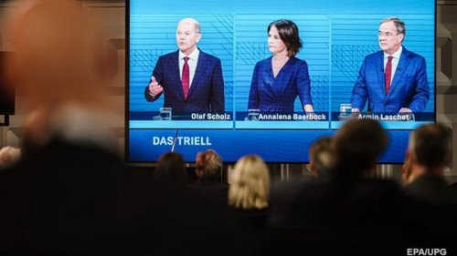 В книгах трех кандидатов в канцлеры Германии нашли плагиат – СМИ
