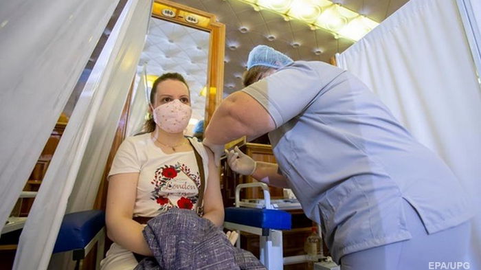 В Украине резко ускорилась вакцинация от COVID-19