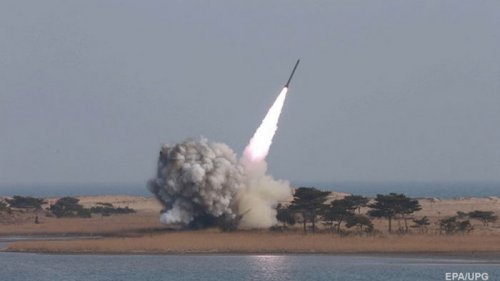 КНДР испытала новую зенитную ракету - СМИ