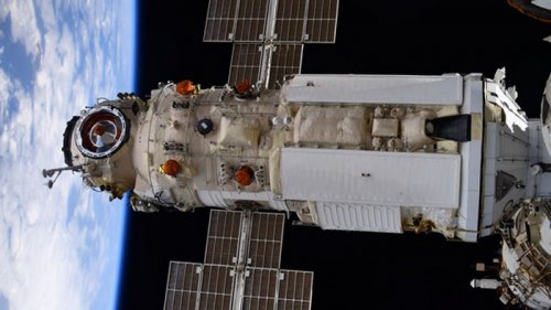 К модулю Наука на МКС пристыковался корабль Союз МС-18