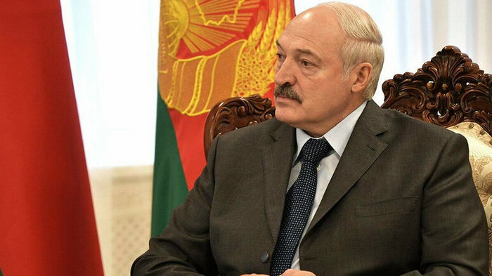 Лукашенко заверил авиакомпании в безопасном небе над Беларусью