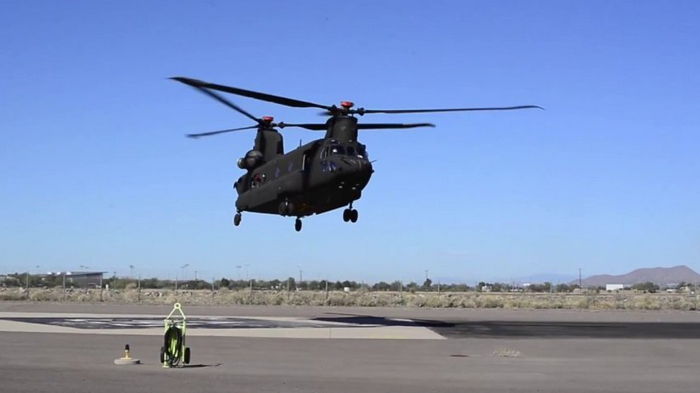 Boeing заключил контракт с армией США на поставку вертолетов Chinook Block II (фото)
