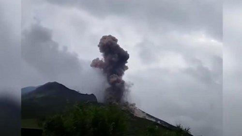 В Италии извергается вулкан Стромболи (видео)