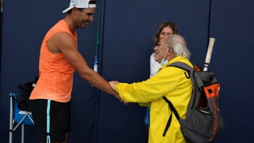 Надаль сыграл в теннис с 97-летним украинцем (фото)