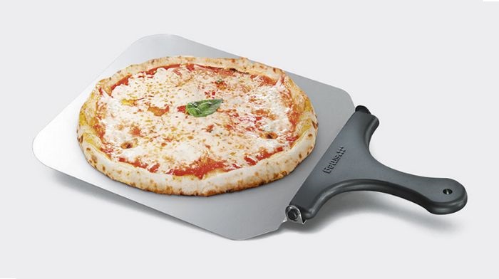 Особенности выбора лопаток для пиццы