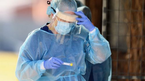 Новый штамм коронавируса обнаружили в Канаде