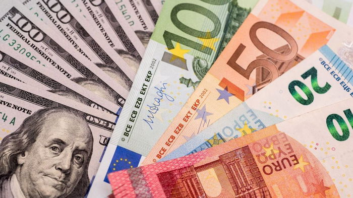 Курсы валют на 1 декабря: гривна резко упала к евро