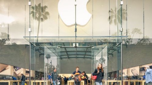 Продажи iPhone 13 оказались ниже ожиданий Apple — Bloomberg