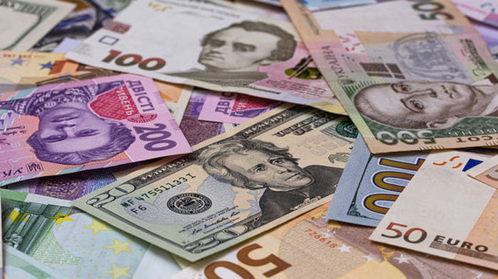В ноябре украинцы положили на депозиты 2,5 млрд грн. Данные НБУ