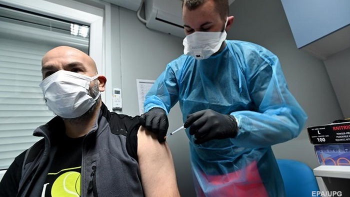 В Украине утроились темпы вакцинации