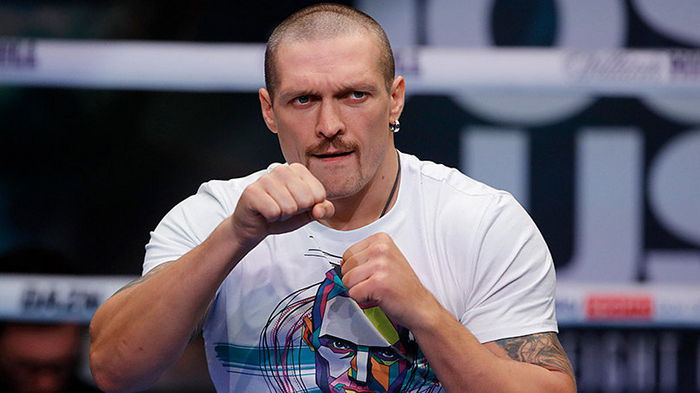 Усик занял второе место в рейтинге супертяжеловесов по версии BoxingTalk