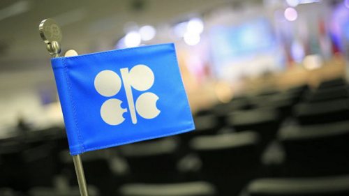 Нефть дорожает накануне заседания ОПЕК+ по вопросам политики по добыче
