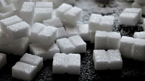 В Украине снова рекордно подорожает сахар