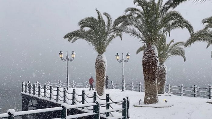 В Греции бушуют метели и снегопады