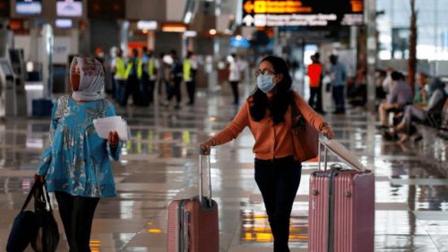 В ВОЗ призвали отменить ограничения на международные поездки