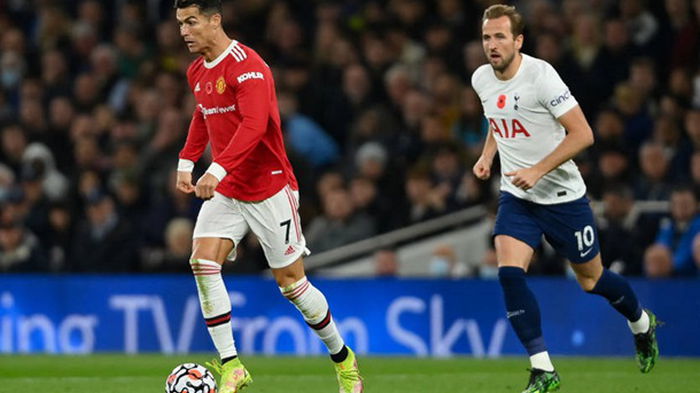 Роналду снизят зарплату, если МЮ не выйдет в Лигу чемпионов