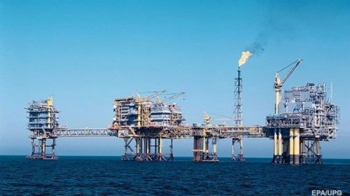 ОПЕК+ сохраняет планы наращивания добычи нефти