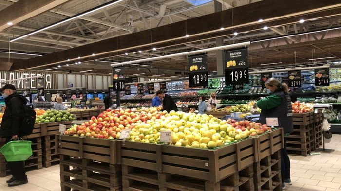 Дорожают помидоры и бананы: как изменились цены на продукты в Украине