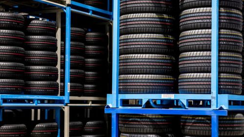 Крупнейший в мире производитель шин Bridgestone останавливает завод в России