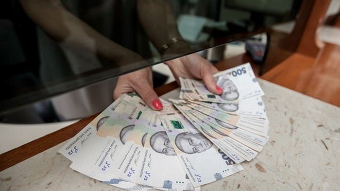 Рада одобрила гарантирование банковских вкладов на 100%