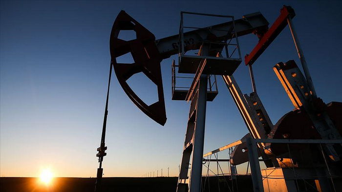 Нефть дорожает на фоне частичного эмбарго ЕС