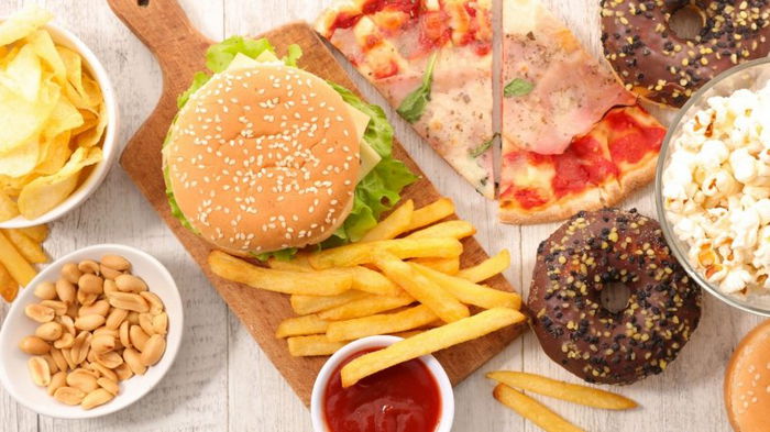 Ученые утверждают, что переедание не является основной причиной ожирения
