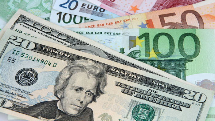 Курс евро спустился ниже 37 грн. Курс валют НБУ