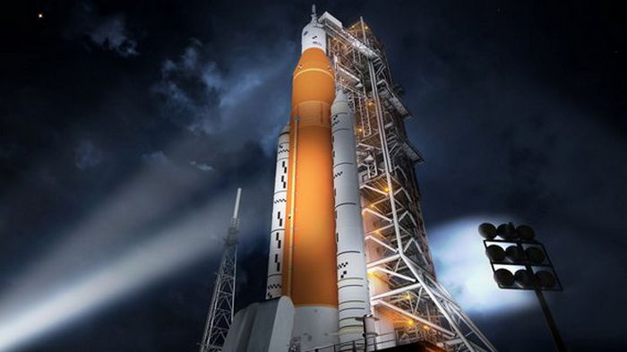 NASA планирует запустить корабль на Луну 29 августа