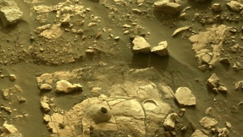 NASA обнаружило породу, которая приведет разгадке тайны жизни на Марсе