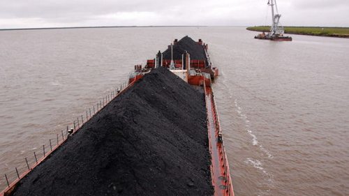 Reuters: Индия нарастила оплату за российский уголь в азиатских валюта...