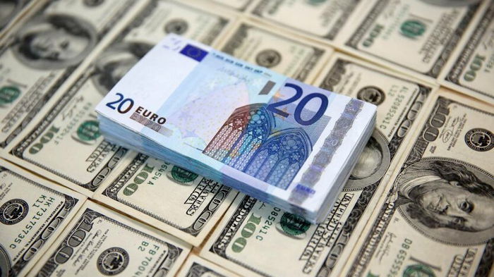 Курс евро снизился. Курс валют НБУ
