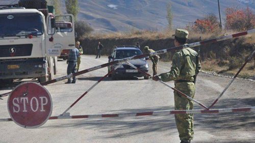 В боях между Таджикистаном и Кыргызстаном погибли более 90 человек — ВВС