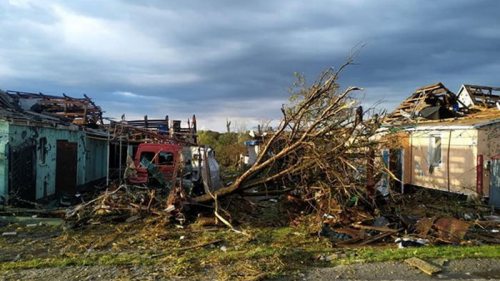 Непогода оставила без света сотни сел и городов