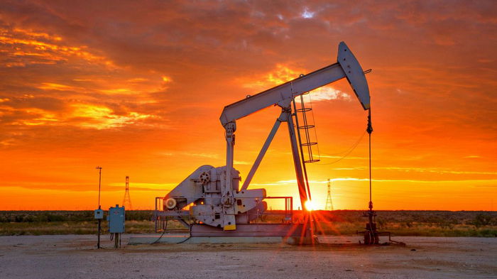 Нефть дорожает рекордными темпами за полгода