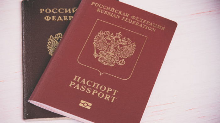 Чехия закрылась для россиян с шенгенскими визами