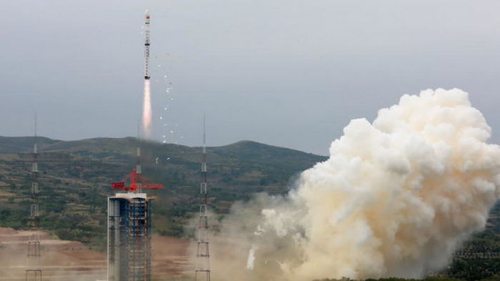Обломки ракеты Чанчжэн-5Б в пятницу будут угрожать жителям Америки, Африки и Австралии