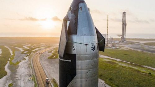 NASA выбрало SpaceX для предстоящей высадки людей на Луну