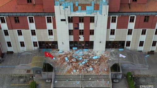 В Турции произошло землетрясение, есть раненые