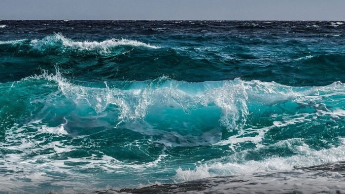 Древняя Земля была водными миром и ученые выяснили, куда исчезли гигантские океаны